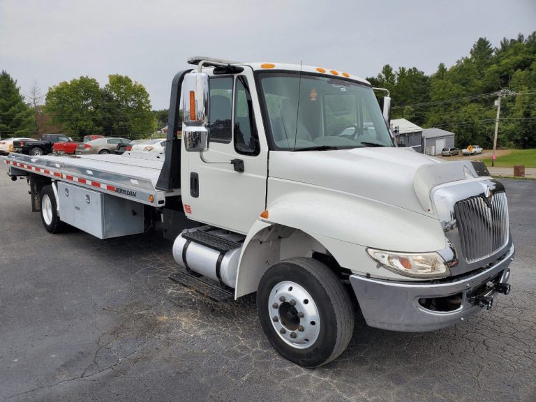 2007 International 4300 Rollback Kentucky Tow Trucks