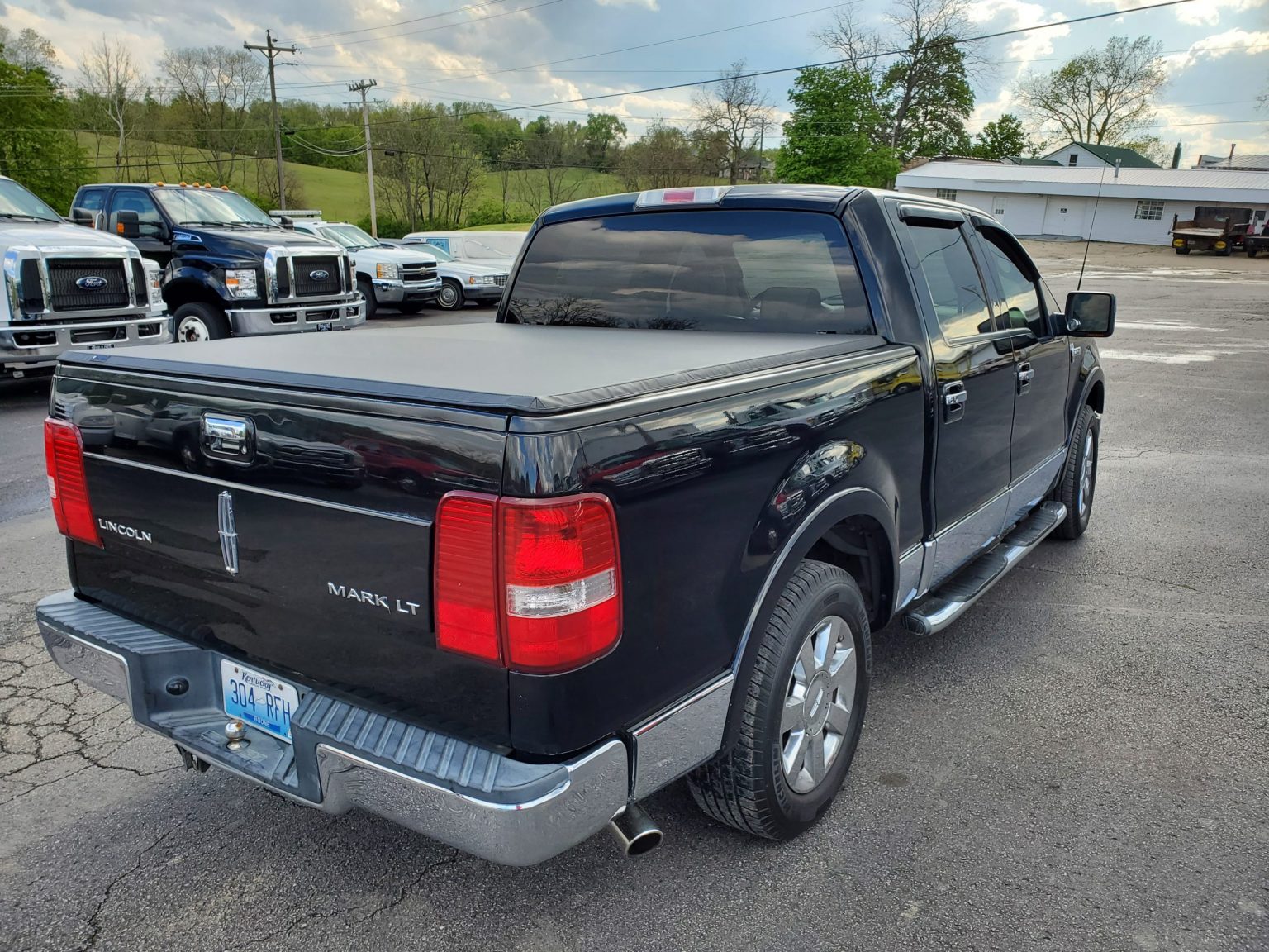 2006 Lincoln Mark LT Kentucky Tow Trucks